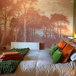 Westfield House 홈스테이